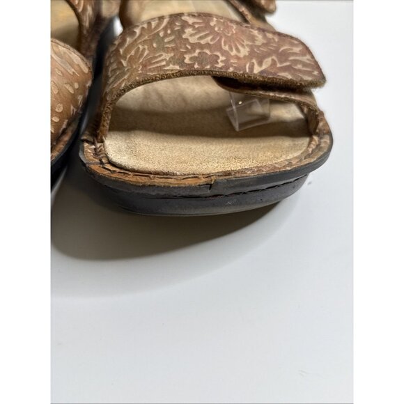 Alegria STE 166 XW Leather Floral Tooled Slides Comfort Sandals Size 40 9.5 10 - Picture 6 of 12